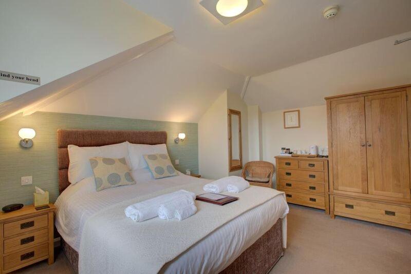 Fair Winds Guest House Brixham Esterno foto