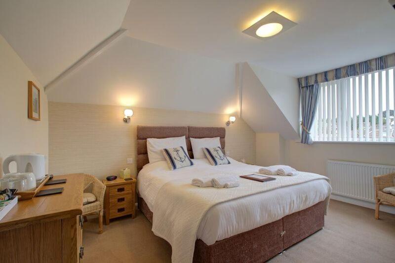 Fair Winds Guest House Brixham Esterno foto
