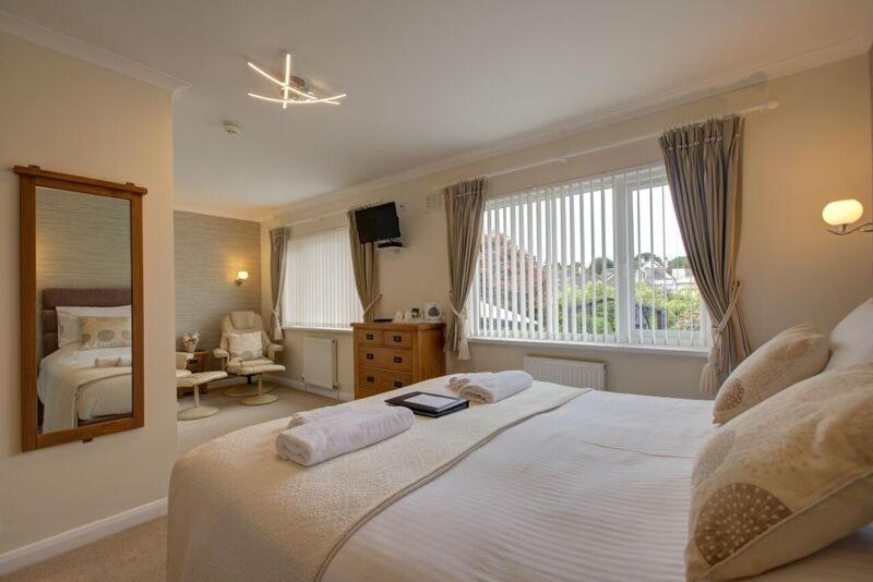 Fair Winds Guest House Brixham Esterno foto